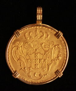 Alternative view of "Clive of India Treasure", Four escudos, pendant, 2015102