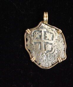 Unknown shipwreck dated 1729, 2 reales mounted, 2021316