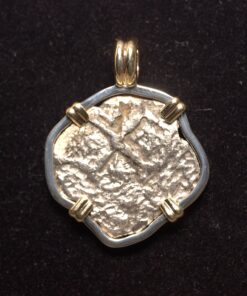 Unknown shipwreck dated 1729, 2 reales mounted, 2021336 - Image 3