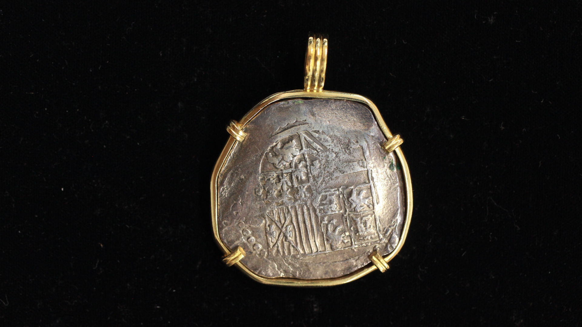 Unknown shipwreck, 8 reales mounted, 2025236 - Image 3