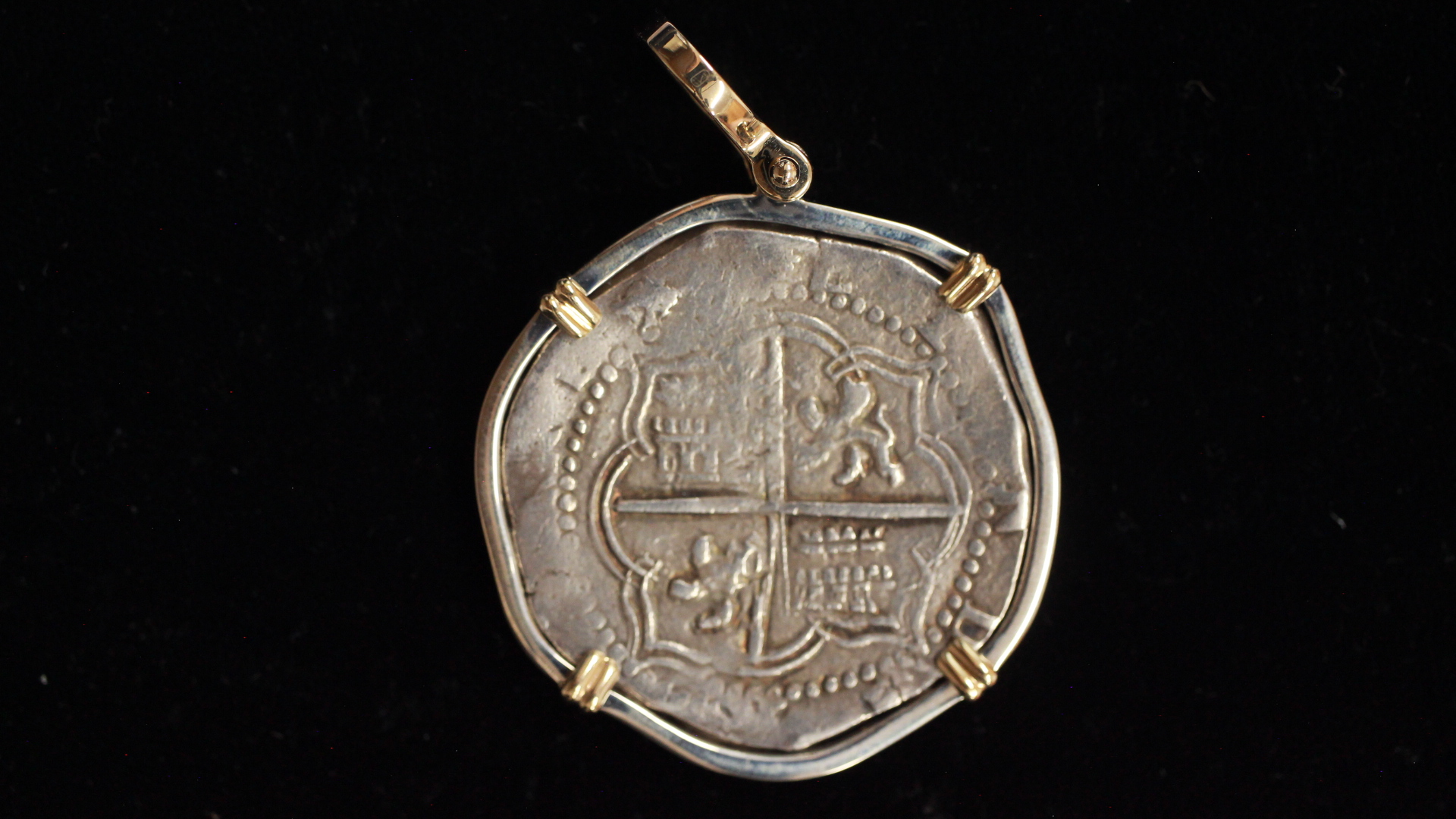Spanish Colonial Coin, Four reales, mounted, 2026105