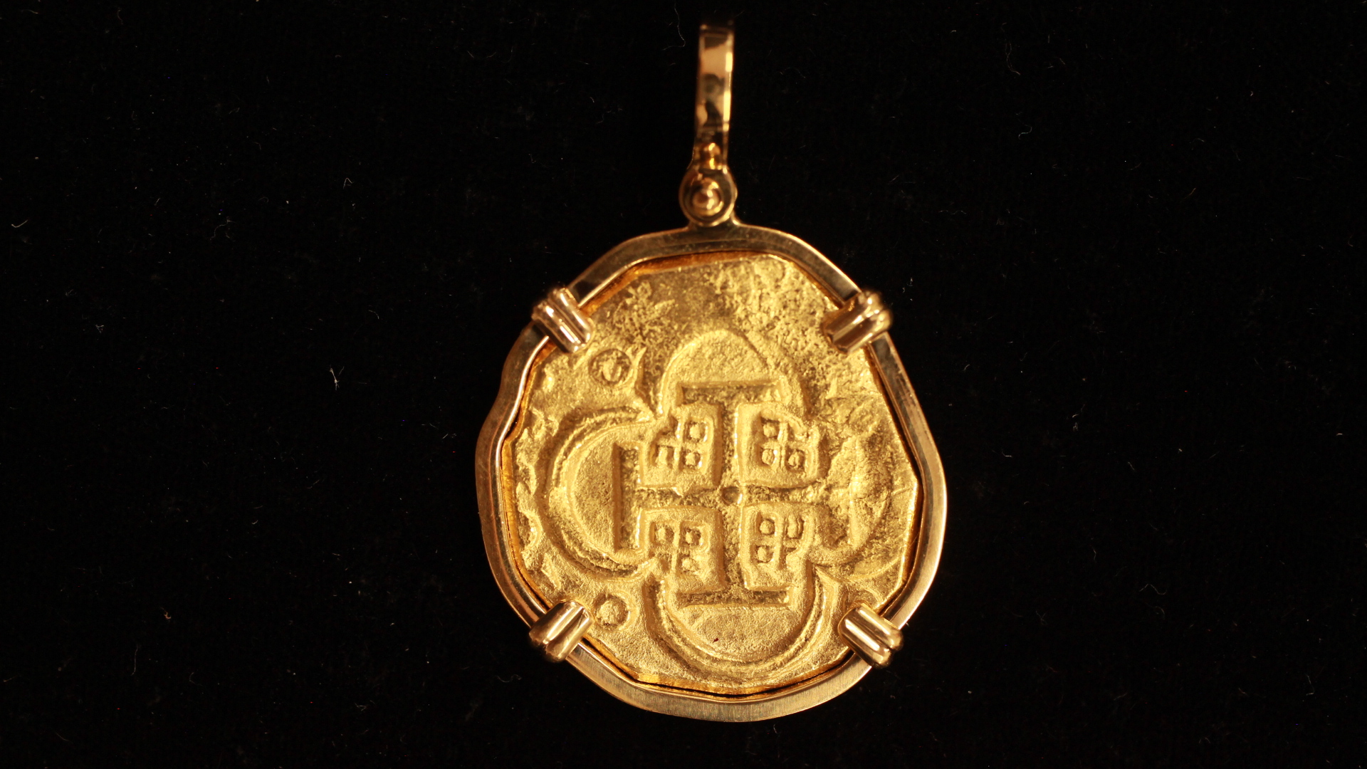 Unknown shipwreck, 4 escudos mounted in Gold, 2026148